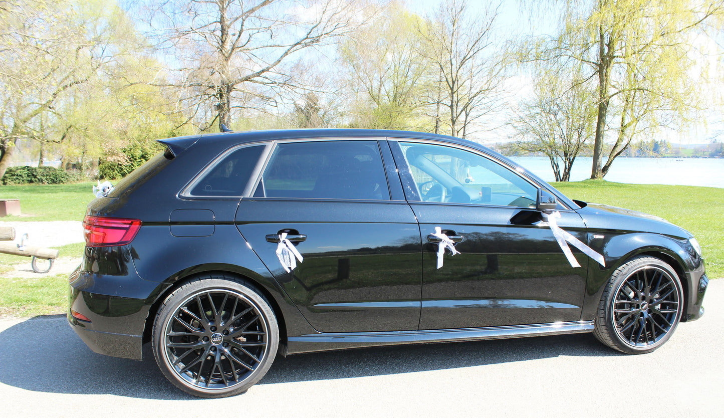 WEDDING CAR